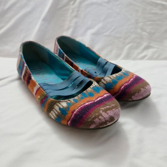 Blowfish Malibu Gloat Tribal Print Ballet Flats Size 8 - Picture 5 of 7